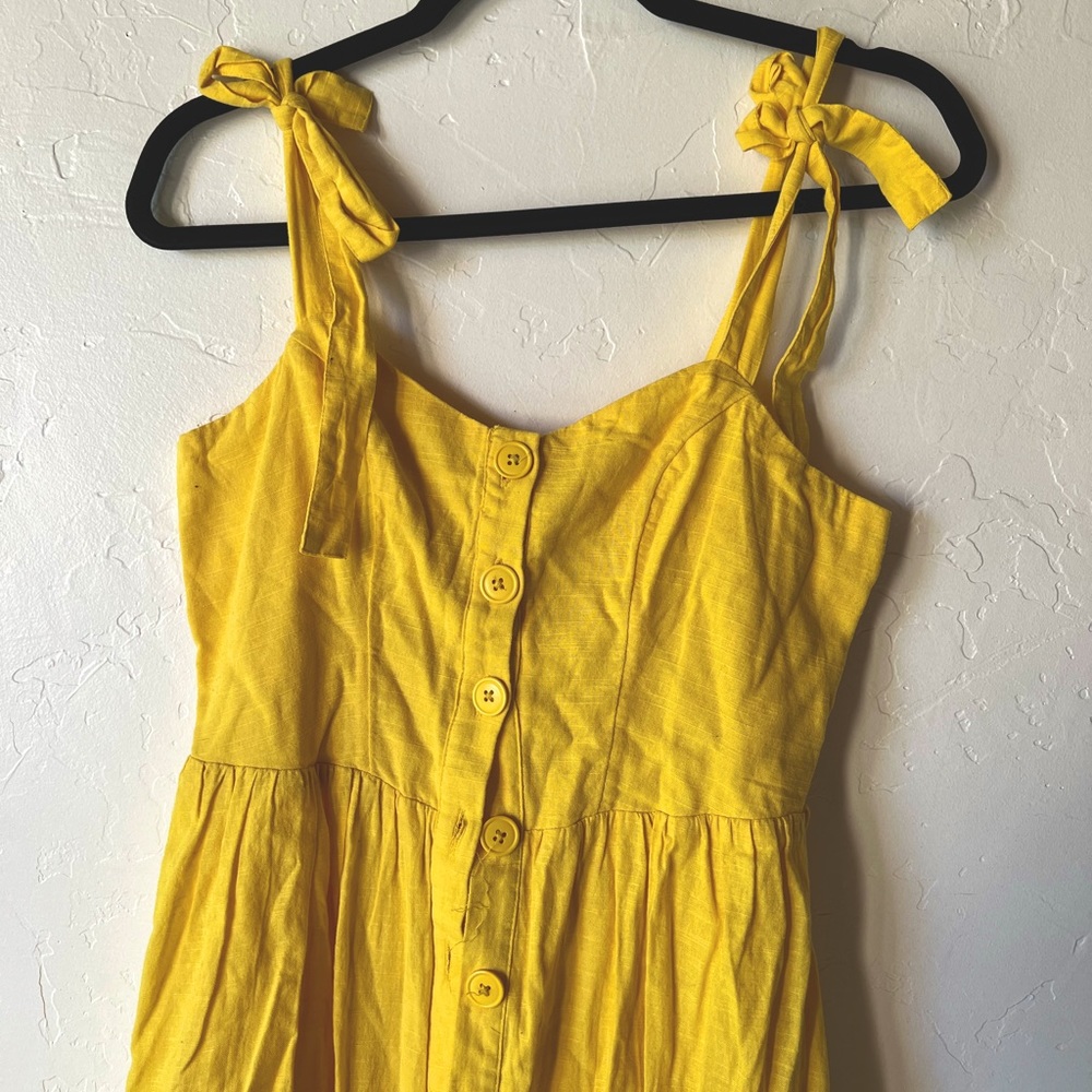 Like New!!  Urban Outfitters yellow midi summer dress with buttons! Super Cute!! - Picture 4 of 5